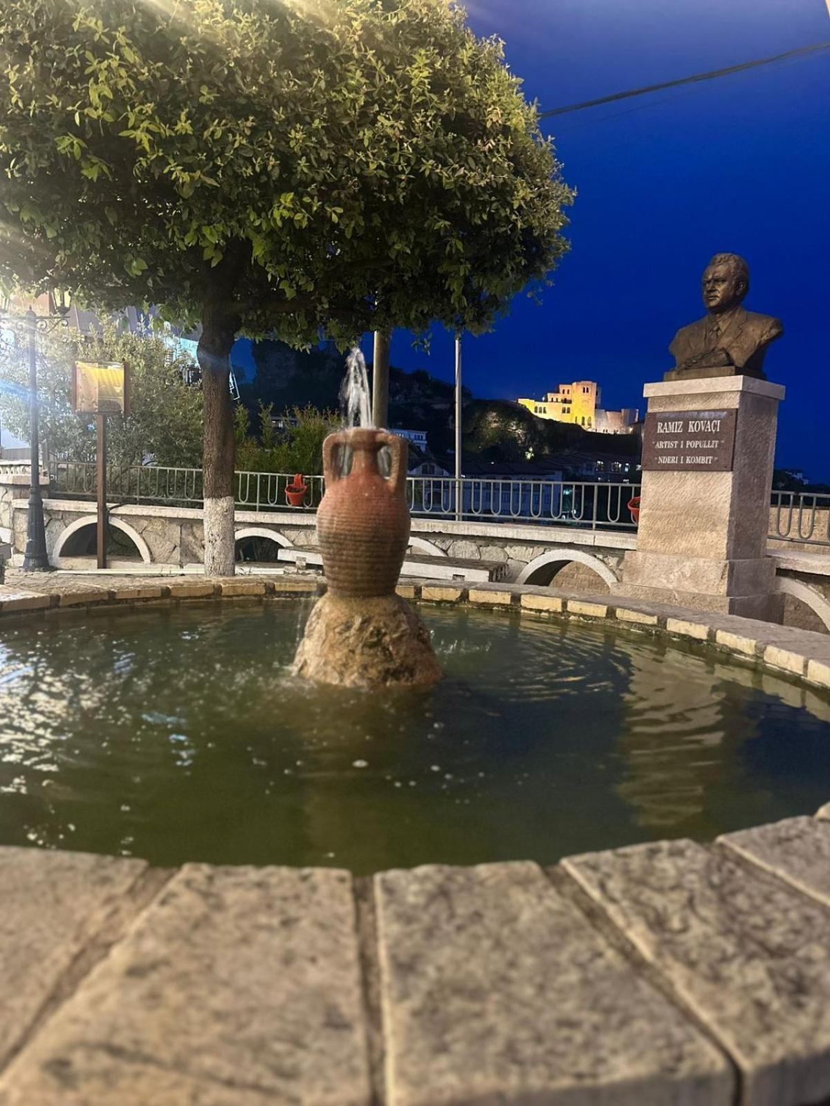 Hotel Europa Krujë 외부 사진