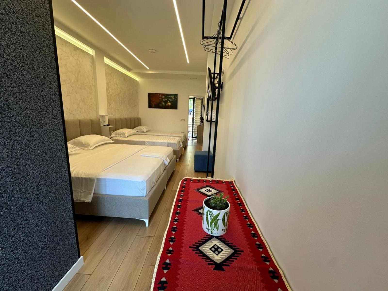 Hotel Europa Krujë 외부 사진