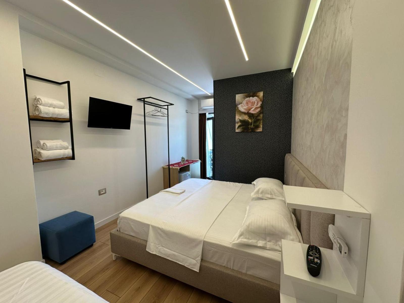 Hotel Europa Krujë 외부 사진